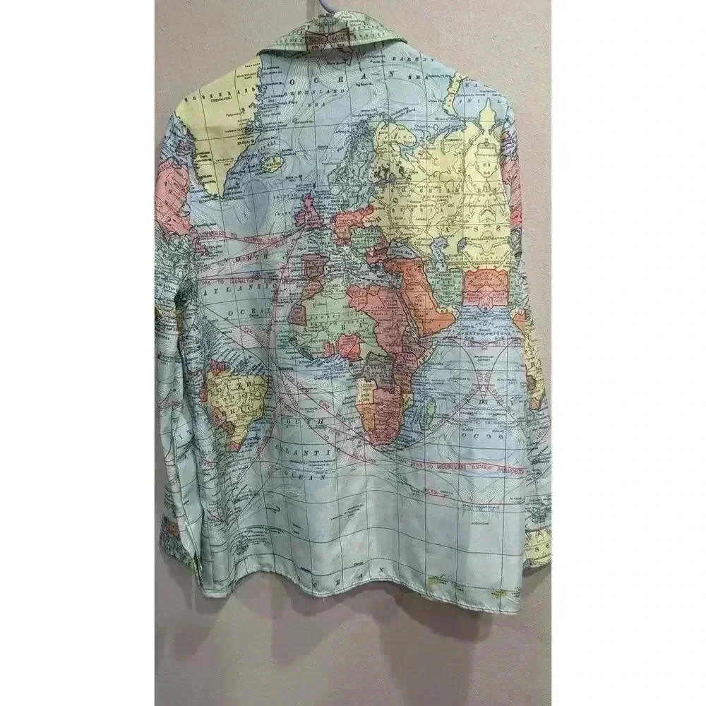 VINTAGE 70's World Map printed Women's dress shirt Novelty in size XL - Picture 6 of 6